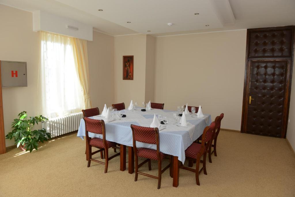 Motel Citadela 023 Зренянин Экстерьер фото